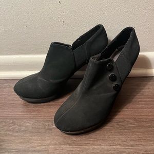 Black booties, stiletto